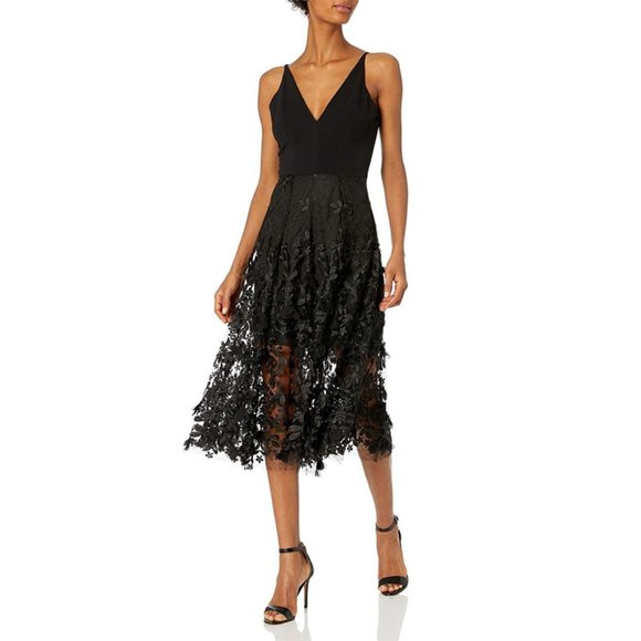 Dress the Population Dresses & Skirts - NWT Dress the Population Darleen Embroidered Dress